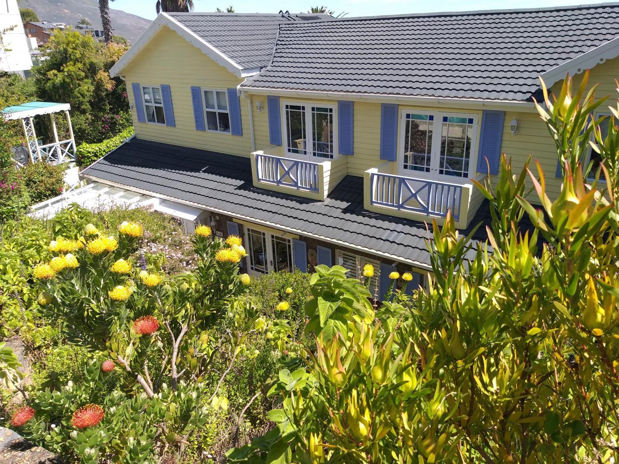 Cape Rose Cottage - Penthouse In Camps Bay Cape Town Exterior photo